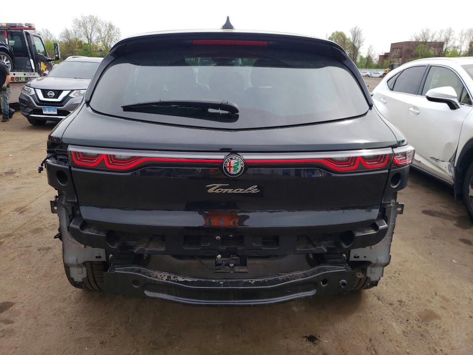 2024 Alfa romeo Tonale VIN ZASPATCW7R3054246 COPART salvage auction — FRONT END, CT, sold $4,950 on 2026-08-14 (photo 6)