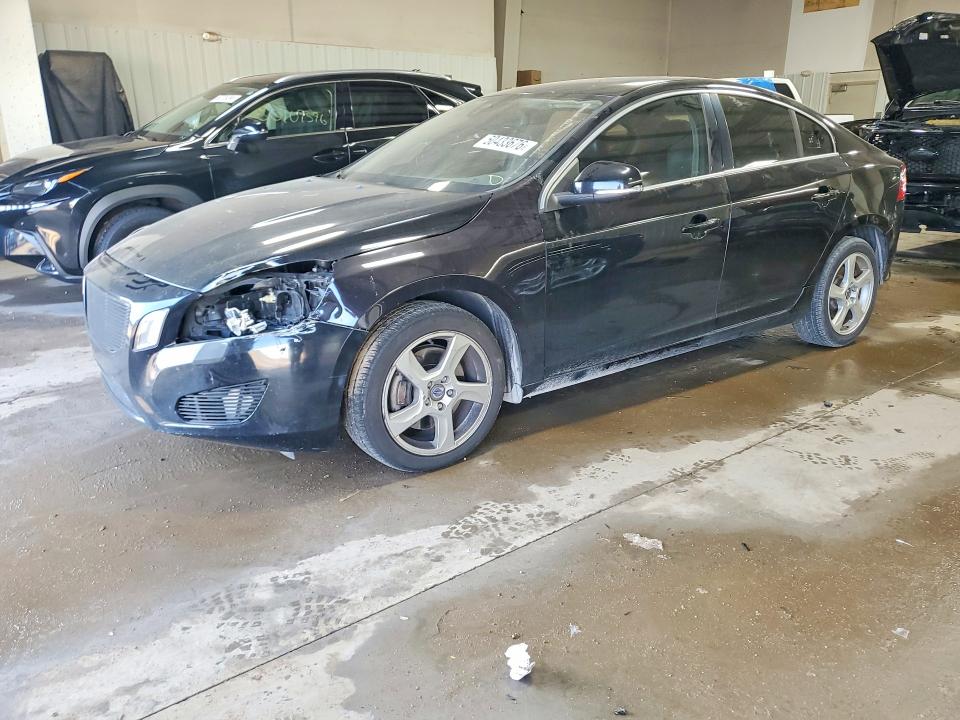2013 Volvo S60 VIN YV1612FS3D1212753 COPART salvage auction — FRONT END, Il - Salvage Certificate, sold $275 on 2026-08-11 (photo 1)