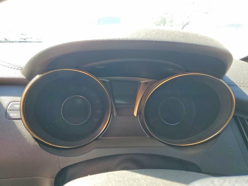 2016 Hyundai Genesis VIN KMHHU6KJ9GU134097 COPART salvage auction — PARTIAL REPAIR, Ca - Dis/Dlr/Exp Only Clean Title, sold $500 on 2026-07-07 (photo 9)