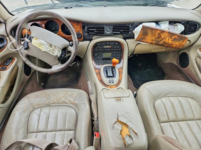2001 Jaguar Xj series VIN SAJDA14C61LF35041 COPART salvage auction — FRONT END, La - Cert Of Title-Salvage, sold $575 on 2026-07-02 (photo 8)