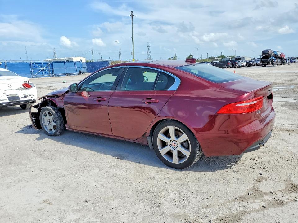 2017 Jaguar Xe VIN SAJAD4BGXHA968916 COPART salvage auction — FRONT END, FL - CERT OF TITLE SLVG REBUILDABLE, sold $350 on 2026-07-27 (photo 2)