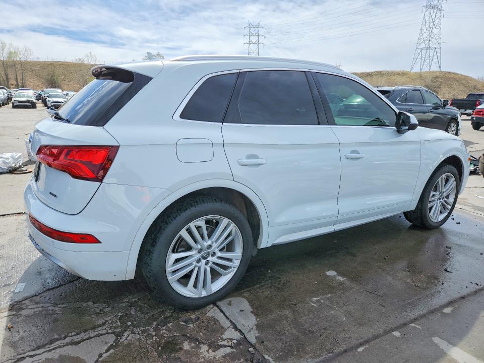 2019 Audi Q5 VIN WA1BNAFY6K2041425 COPART salvage auction — FRONT END, Co - Salvage Title, sold $11,400 on 2026-07-20 (photo 3)