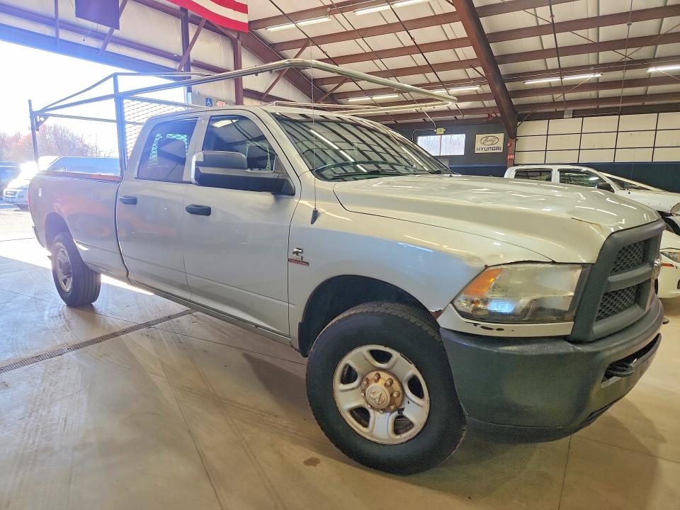 2013 Ram 3500 VIN 3C63R2GL6DG522333 COPART salvage auction — MINOR DENT/SCRATCHES, Ct - Certificate Of Title, sold $6,900 on 2026-07-09 (photo 4)