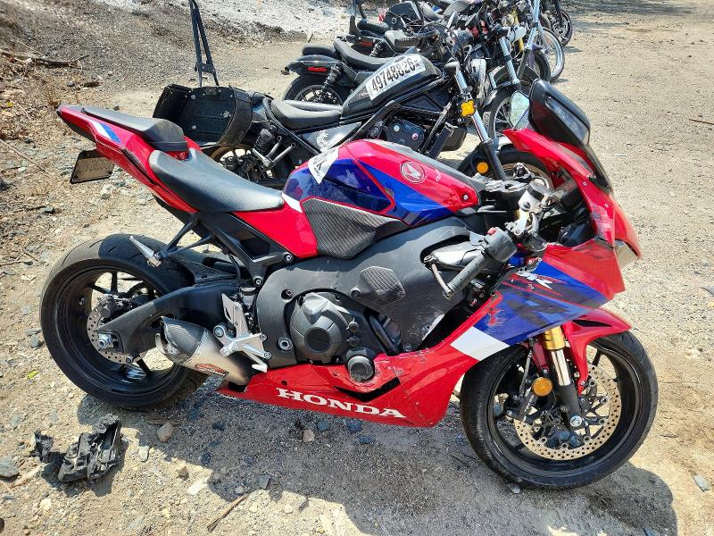 2024 Honda Cbr VIN JH2SC7756RK700138 COPART salvage auction — FRONT END, Wv - Salvage Certificate, sold $4,800 on 2026-07-23 (photo 1)