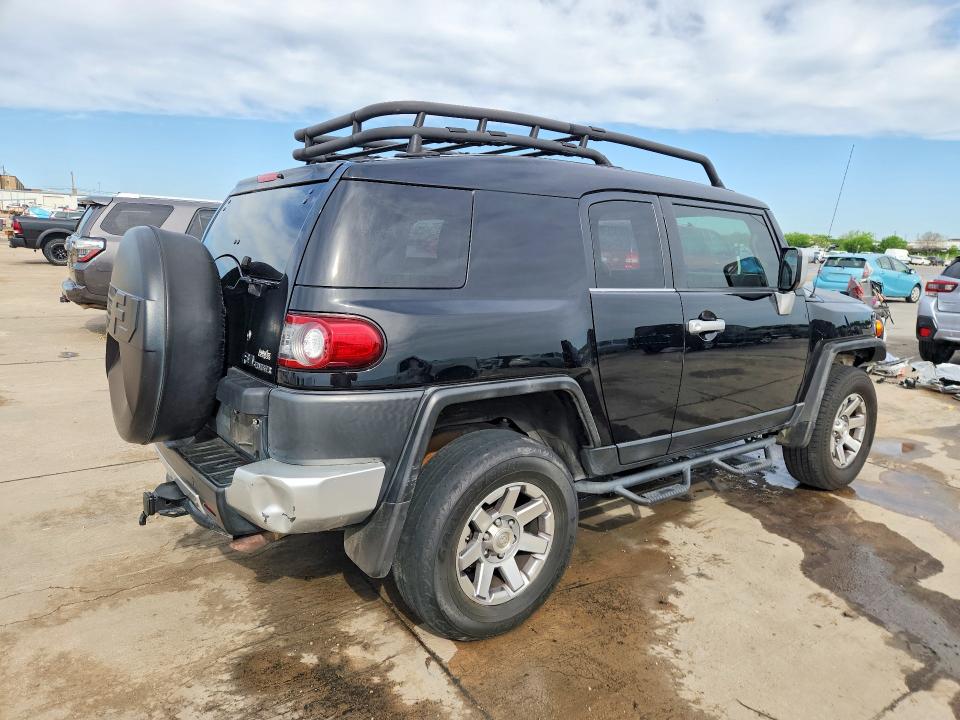 2014 Toyota Fj cruiser VIN JTEBU4BF8EK186982 COPART salvage auction — FRONT END, Tx - Certificate Of Title, sold $6,700 on 2026-07-02 (photo 3)