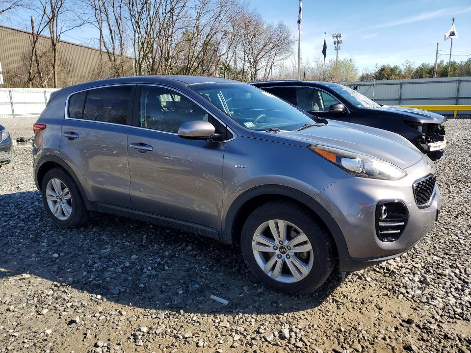 2017 Kia Sportage VIN KNDPMCAC8H7271310 COPART salvage auction — MECHANICAL, MA - CERT OF TITLE-SALVAGE (P), sold $2,900 on 2026-07-06 (photo 4)