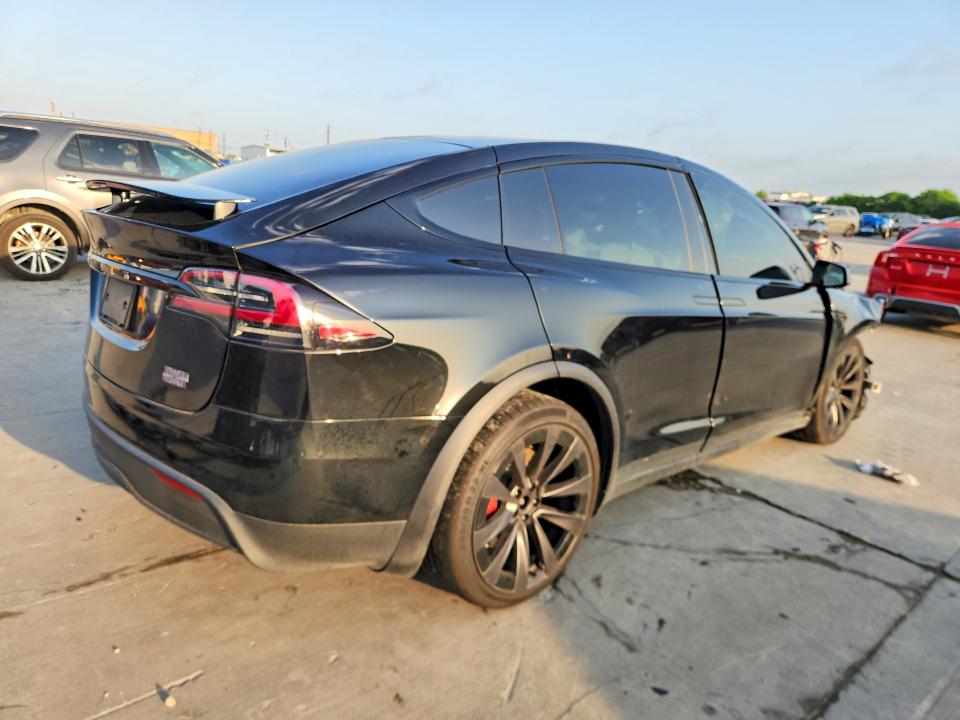 2024 Tesla Model x VIN 7SAXCBE62RF440396 COPART salvage auction — FRONT END, Tx - Certificate Of Title, sold $12,200 on 2026-07-23 (photo 3)