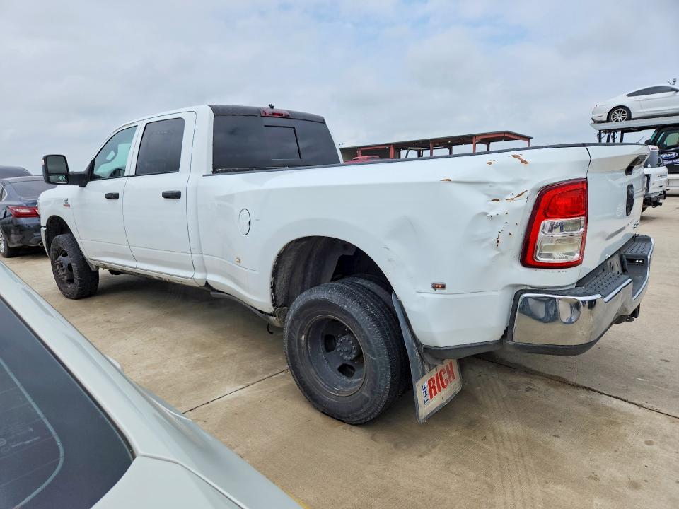 2024 Ram 3500 VIN 3C63RRGL3RG218876 COPART salvage auction — REAR END, Tx - Dealer Only Clean Title (P), sold $29,750 on 2026-07-30 (photo 2)