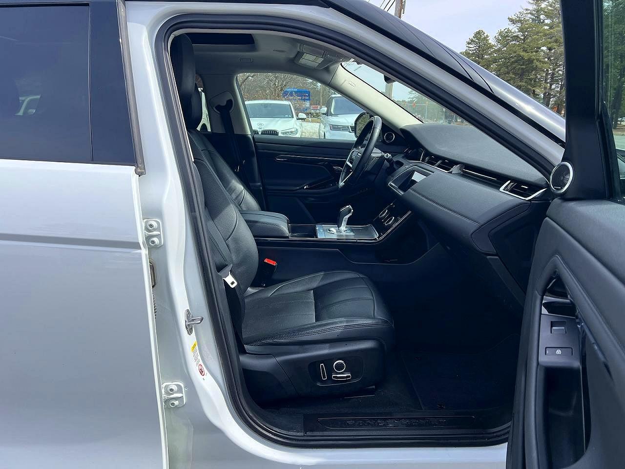 2022 Land rover Range rover evoque VIN SALZJ2FX1NH176769 COPART salvage auction — Minor Dent/Scratches, MN - CERTIFICATE OF TITLE (P), sold $12,900 on 2026-05-08 (photo 5)
