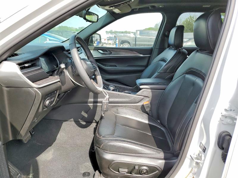 2024 Jeep Grand cherokee VIN 1C4RJYB61RC114556 COPART salvage auction — MINOR DENT/SCRATCHES, IL - CERTIFICATE OF TITLE, sold $19,200 on 2026-07-09 (photo 7)