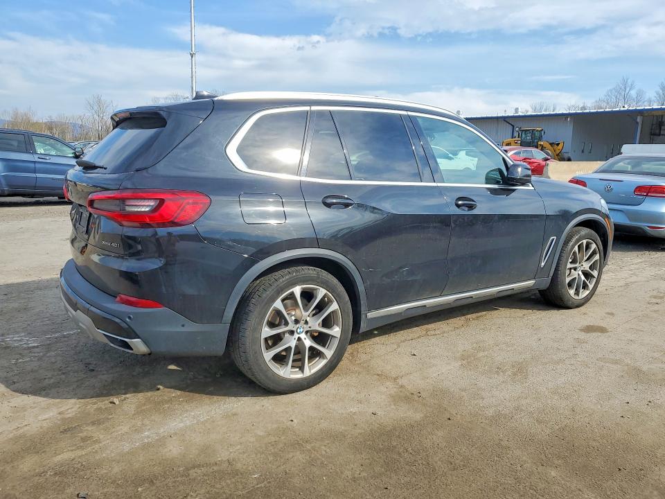 2019 BMW X5 VIN 5UXCR6C57KLL35057 COPART salvage auction — SIDE, Salvage Title, sold $350 on 2026-07-30 (photo 3)