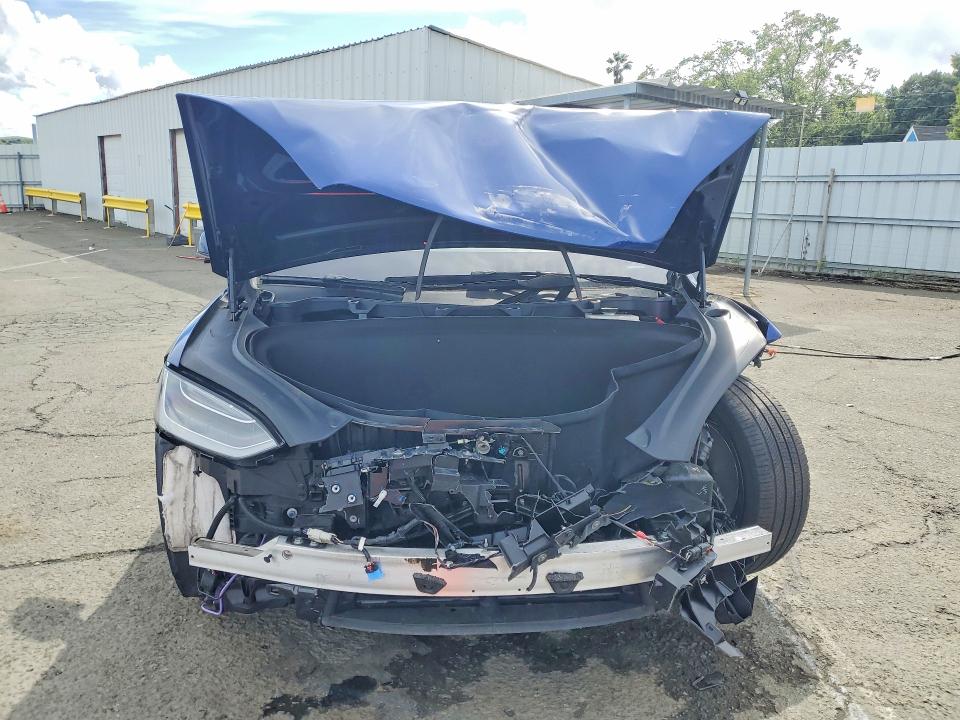 2023 Tesla Model x VIN 7SAXCBE53PF366359 COPART salvage auction — FRONT END, Ca - Salvage Certificate, sold $23,500 on 2026-07-06 (photo 5)