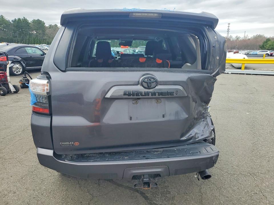 2022 Toyota 4runner VIN JTENU5JR4N5982867 COPART salvage auction — REAR END, Sc - Cert Of Title-Salvage, sold $7,200 on 2026-07-21 (photo 6)