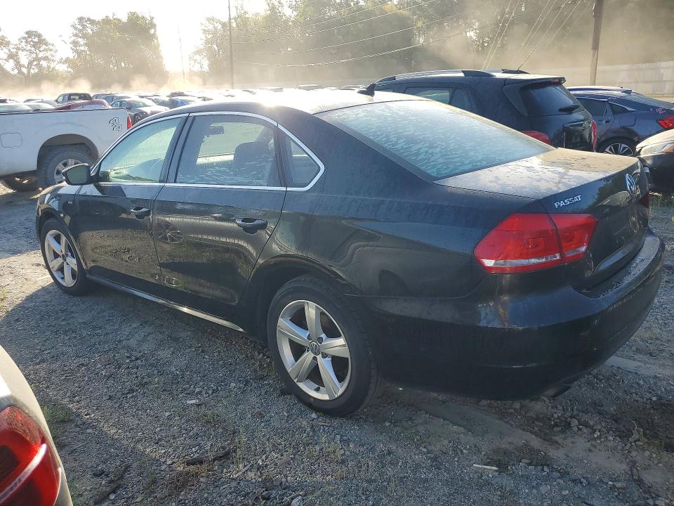 2015 Volkswagen Passat VIN 1VWAS7A31FC119647 COPART salvage auction — NORMAL WEAR, Ga - Certificate Of Title, sold $925 on 2026-07-30 (photo 2)