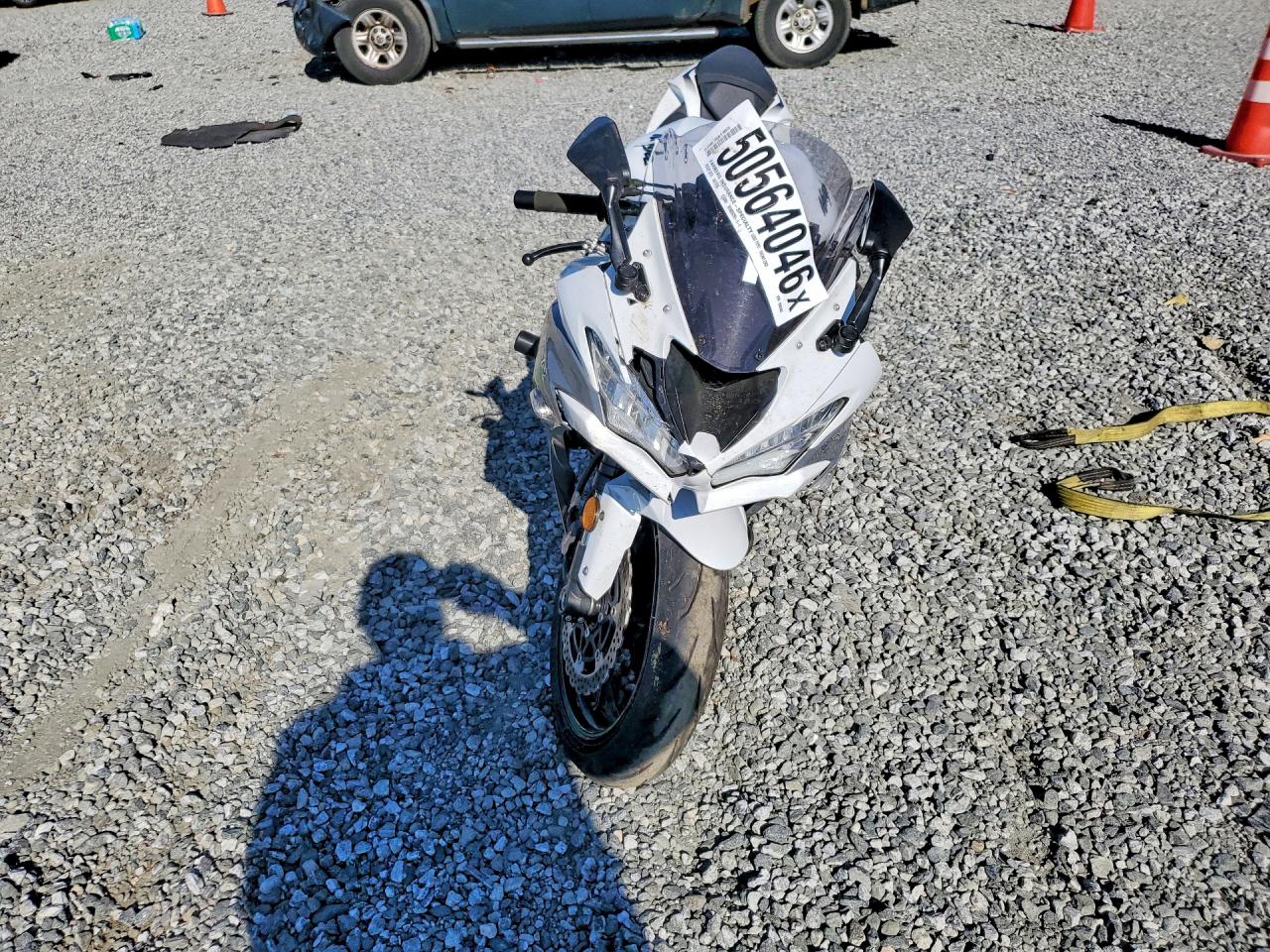 2021 Kawasaki ZX636 VIN JKBZXJH11MA008393 COPART salvage auction — Front End, SC - CERT OF TITLE-SALVAGE, sold $3,550 on 2026-07-02 (photo 2)