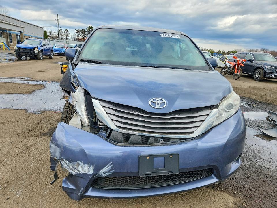 2015 Toyota Sienna VIN 5TDDK3DC1FS104942 COPART salvage auction — FRONT END, Ct - Cert Of Title-Salvage, sold $3,350 on 2026-07-10 (photo 5)