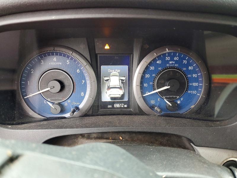 2019 Toyota Sienna VIN 5TDYZ3DC0KS010302 COPART salvage auction — ROOF, WA, sold $6,600 on 2026-07-27 (photo 9)