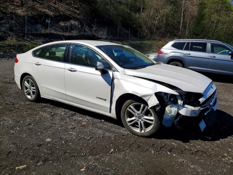 2018 Ford Fusion VIN 3FA6P0LU7JR235636 COPART salvage auction — FRONT END, NY - MV907A-PARTS ONLY, sold $1,500 on 2026-07-02 (photo 4)