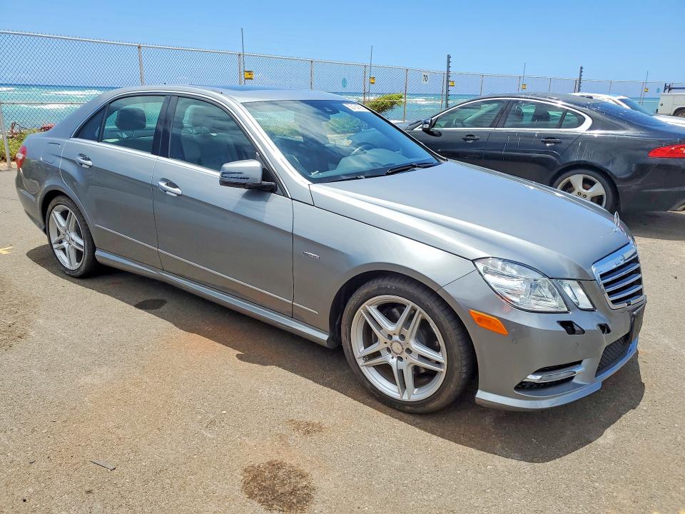 2012 Mercedes-benz E-klasse VIN WDDHF8JB8CA642356 COPART salvage auction — REAR END, Hi - Certificate Of Title, sold $5,300 on 2026-07-06 (photo 4)