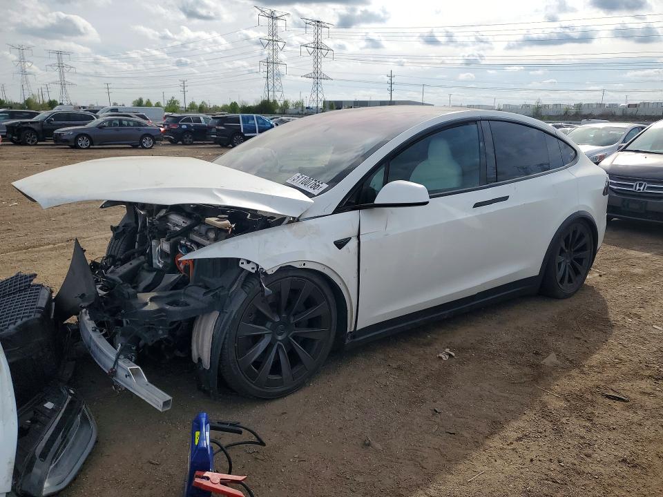 2022 Tesla Model x VIN 7SAXCBE66NF339890 COPART salvage auction — FRONT END, Il - Salvage Certificate, sold $10,400 on 2026-07-14 (photo 1)