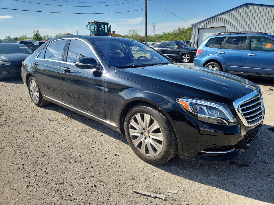 2015 Mercedes-benz S-klasse VIN WDDUG8FB6FA123198 COPART salvage auction — HAIL, Il - Salvage Certificate, sold $14,300 on 2026-07-08 (photo 4)