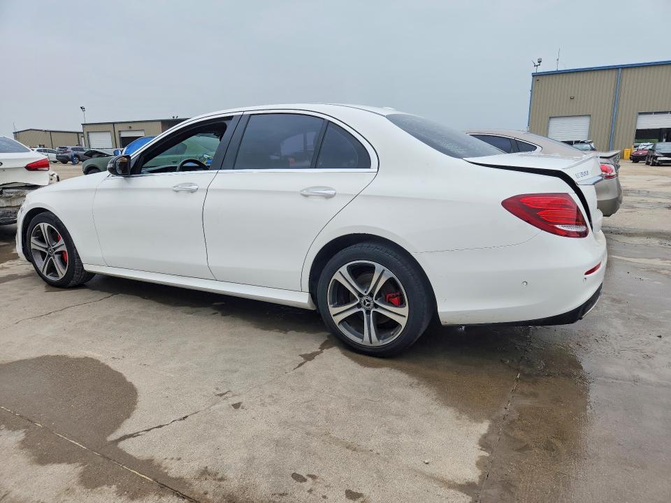 2017 Mercedes-benz E-class VIN WDDZF4JB0HA240769 COPART salvage auction — REAR END, Tx - Certificate Of Title (P), sold $7,900 on 2026-07-27 (photo 2)