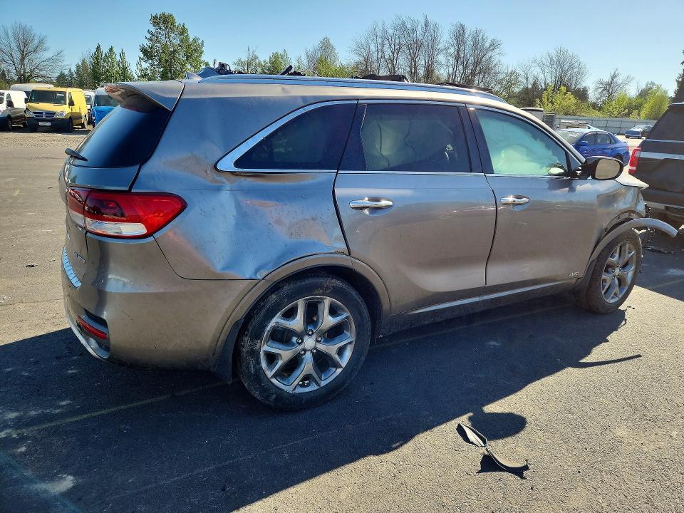 2016 Kia VIN 5XYPKDA11GG017952 COPART salvage auction — ROLLOVER, Or - Salvage Title Certificate, sold $575 on 2026-07-20 (photo 3)