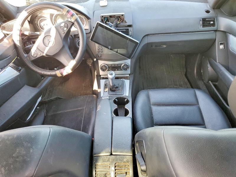 2010 Mercedes-benz C class VIN WDDGF5EB7AA403169 COPART salvage auction — SIDE, TX - NONREPAIRABLE TITLE, sold $625 on 2026-07-16 (photo 8)