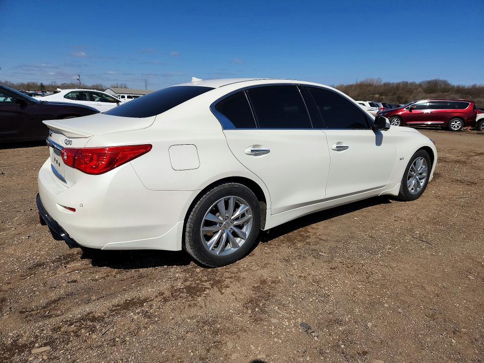 2016 Infiniti Q50 VIN JN1EV7AR5GM346628 COPART salvage auction — VANDALISM, IL - SALVAGE CERTIFICATE, sold $7,200 on 2026-07-29 (photo 3)