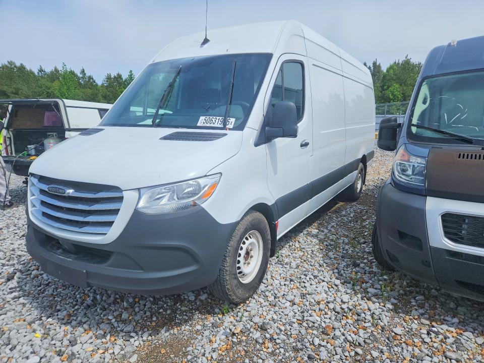 2021 Freightliner Sprinter 2500 VIN W2W4DCHY8MT054708 COPART salvage auction — MECHANICAL, TN - NON-REPAIRABLE CERTIFICATE, sold $6,800 on 2026-08-12 (photo 1)