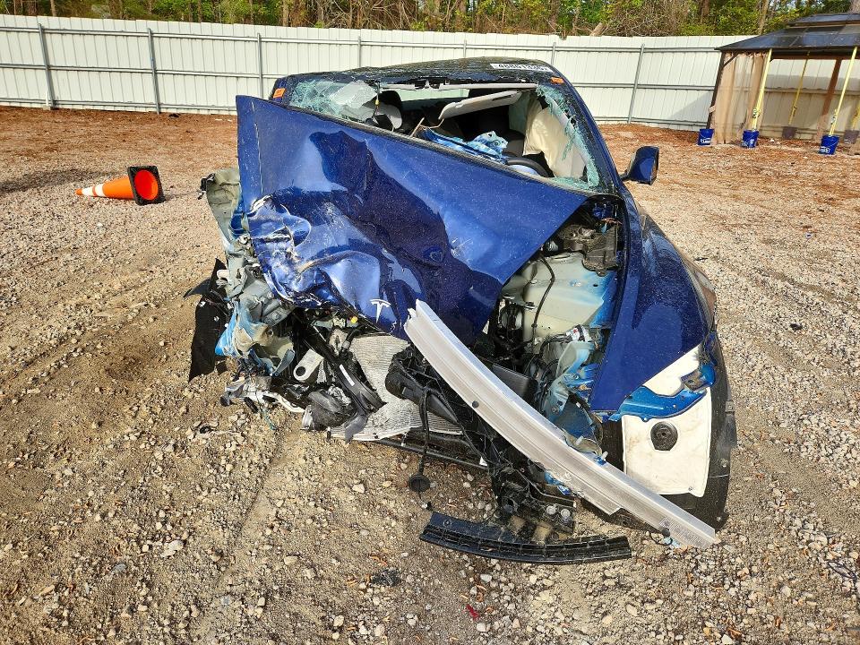 2025 Tesla Model 3 VIN 5YJ3E1EA4SF041886 COPART salvage auction — ALL OVER, Nc - Salvage Certificate Of Title, sold $3,250 on 2026-07-10 (photo 5)