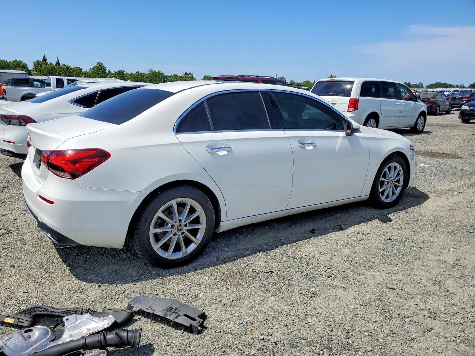 2020 Mercedes-benz A-klasse VIN W1K3G4EB2LW046673 COPART salvage auction — MECHANICAL, Ca - Dis/Dlr/Exp Only Clean Title (P), sold $8,500 on 2026-07-21 (photo 3)