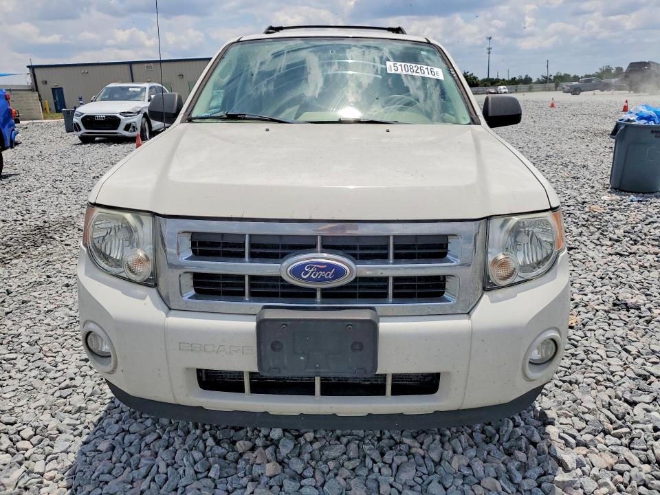 2011 Ford Escape VIN 1FMCU0D70BKB95917 COPART salvage auction — REAR END, Fl - Cert Of Title Slvg Rebuildable, sold $925 on 2026-07-02 (photo 5)
