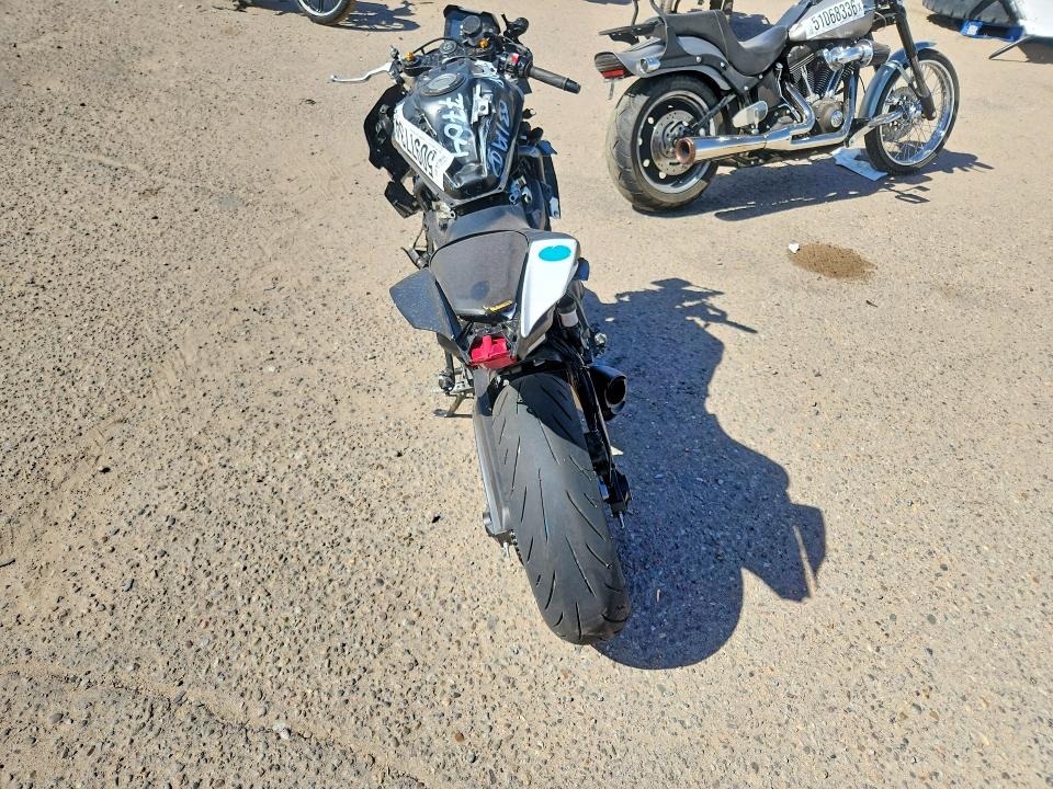 2025 Yamaha Yzf VIN JYARM38E1SA017704 COPART salvage auction — FRONT END, Nm - Cert Of Title-Salvage, sold $325 on 2026-07-30 (photo 4)