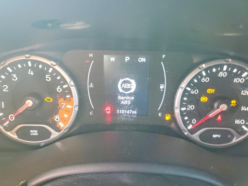 2017 Jeep Renegade VIN ZACCJABBXHPG38762 COPART salvage auction — VANDALISM, Nv - Salvage Title, sold $1,250 on 2026-07-15 (photo 9)