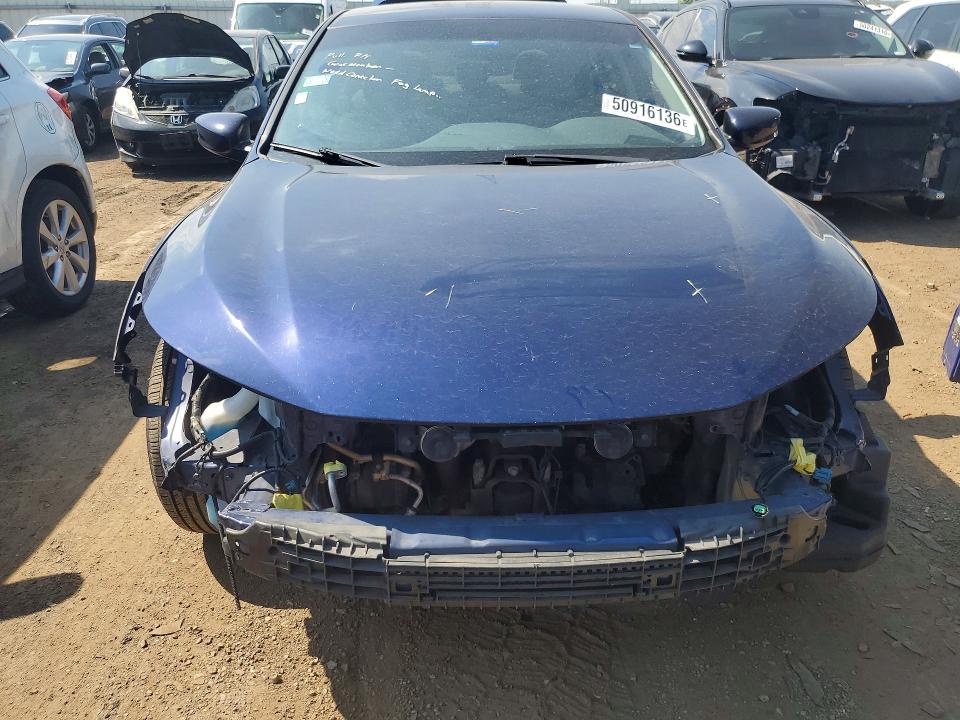 2017 Honda Accord VIN 1HGCR2F32HA181724 COPART salvage auction — REAR END, Il - Salvage Certificate, sold $2,800 on 2026-07-09 (photo 5)