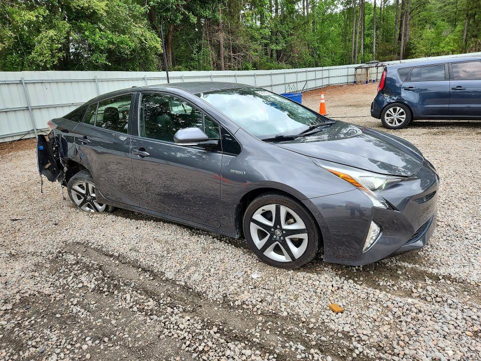 2017 Toyota Prius VIN JTDKARFUXH3040634 COPART salvage auction — REAR END, Nc - Salvage Certificate Of Title, sold $4,700 on 2026-07-31 (photo 4)