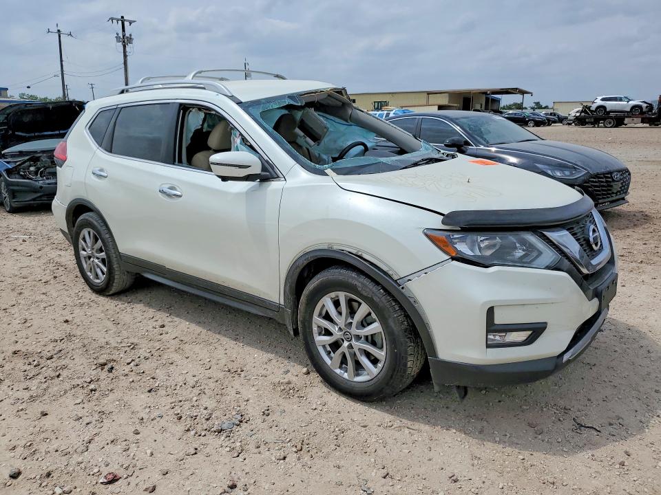 2017 Nissan Rogue sport VIN 5N1AT2MM1HC776468 COPART salvage auction — ALL OVER, Tx - Salvage Vehicle Title, sold $825 on 2026-07-02 (photo 4)