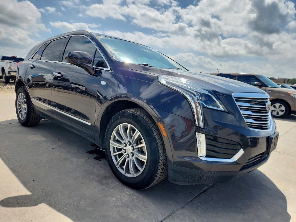 2018 Cadillac Xt5 VIN 1GYKNCRS6JZ104791 COPART salvage auction — SIDE, Tx - Salvage Vehicle Title, sold $4,800 on 2026-07-09 (photo 4)