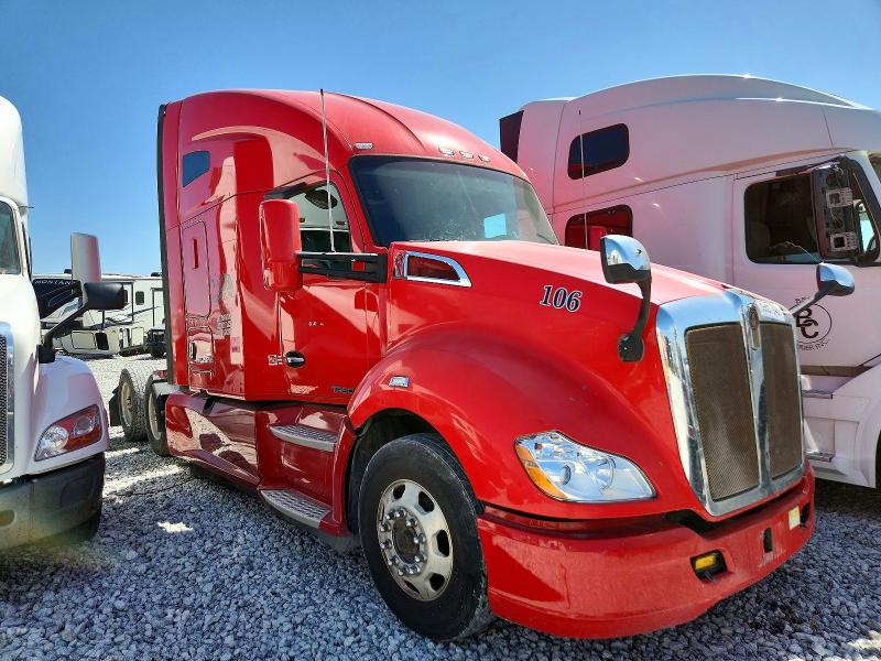 2020 Kenworth T680 VIN 1XKYDP9X9LJ290791 — COPART salvage auction photo