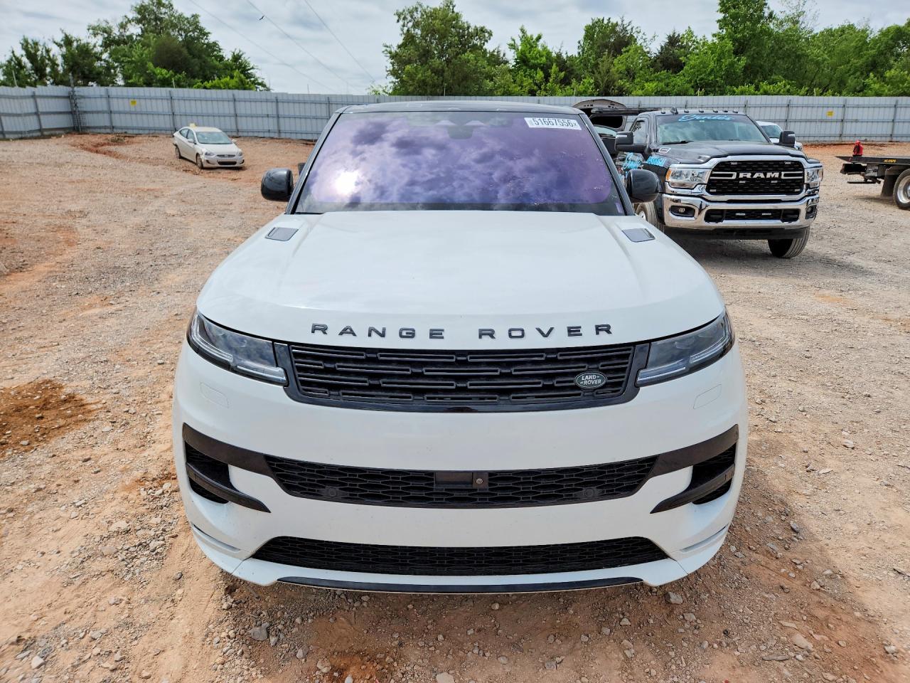 2023 Land Rover Range Rover Sport VIN SAL1L9FU6PA125169 COPART salvage auction — Hail, OK - CERT OF TITLE-REPOSSESSION (P), sold $52,000 on 2026-07-08 (photo 5)