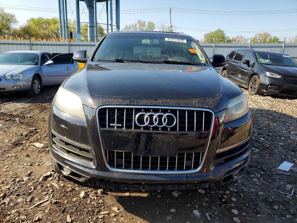 2014 Audi Q7 VIN WA1LGAFE5ED009532 COPART salvage auction — MINOR DENT/SCRATCHES, Wv - Certificate Of Title, sold $1,850 on 2026-07-29 (photo 5)