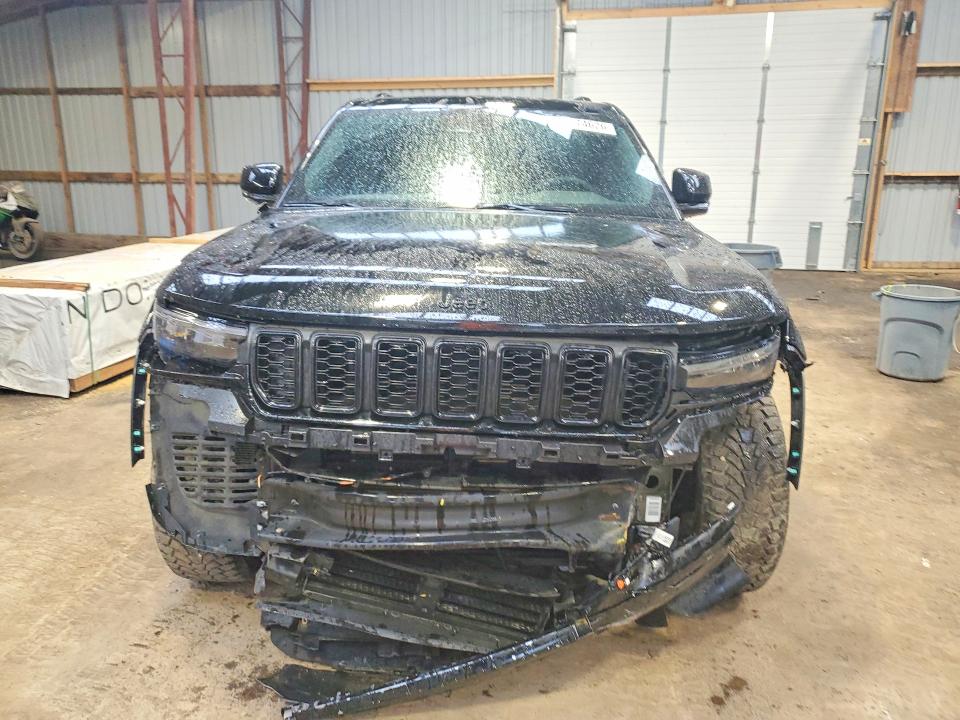 2024 Jeep Cherokee VIN 1C4RJHAG2RC250351 COPART salvage auction — FRONT END, On - Permit Salvage, sold $13,800 on 2026-07-02 (photo 5)