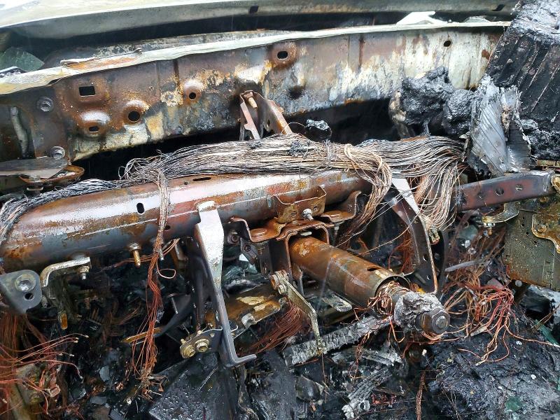 2019 Toyota Tacoma VIN 5TFAX5GNXKX151646 COPART salvage auction — BURN, TX - NONREPAIRABLE TITLE, sold $25 on 2026-07-27 (photo 9)