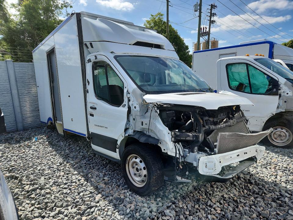 2020 Ford Transit VIN 1FDBW5Z85LKB80349 COPART salvage auction — ALL OVER, Fl - Certificate Of Title, sold $7,000 on 2026-07-29 (photo 4)