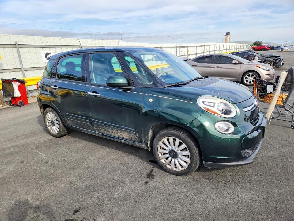 2014 Fiat 500l VIN ZFBCFABH1EZ016377 COPART salvage auction — REAR END, Ca - Salvage Certificate, sold $575 on 2026-07-13 (photo 4)