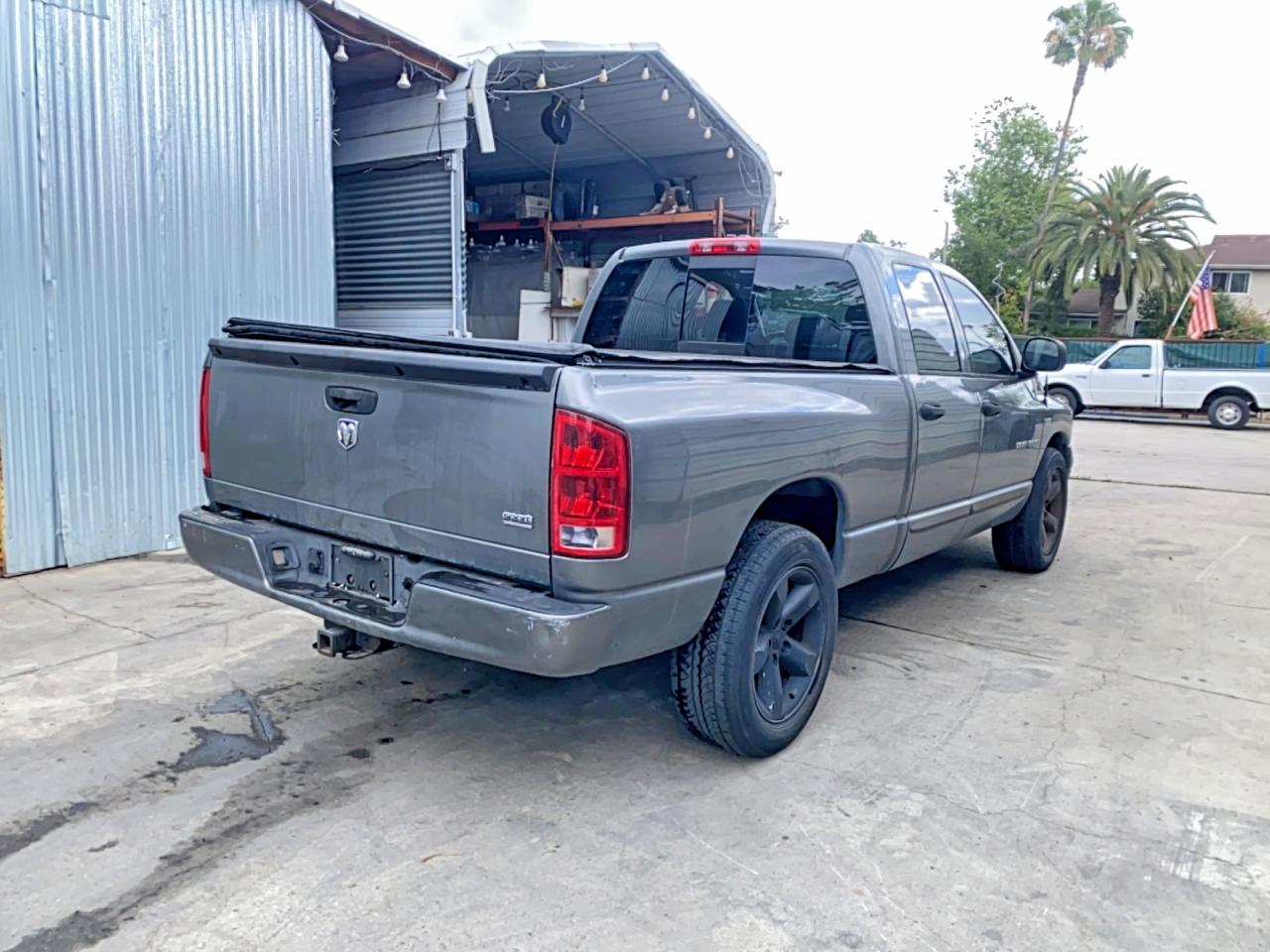 2006 Dodge Ram 1500 VIN 1D7HA18286S634767 COPART salvage auction — Minor Dent/Scratches, CA - DIS/DLR/EXP ONLY CLEAN TITLE (P), sold $475 on 2026-07-03 (photo 4)