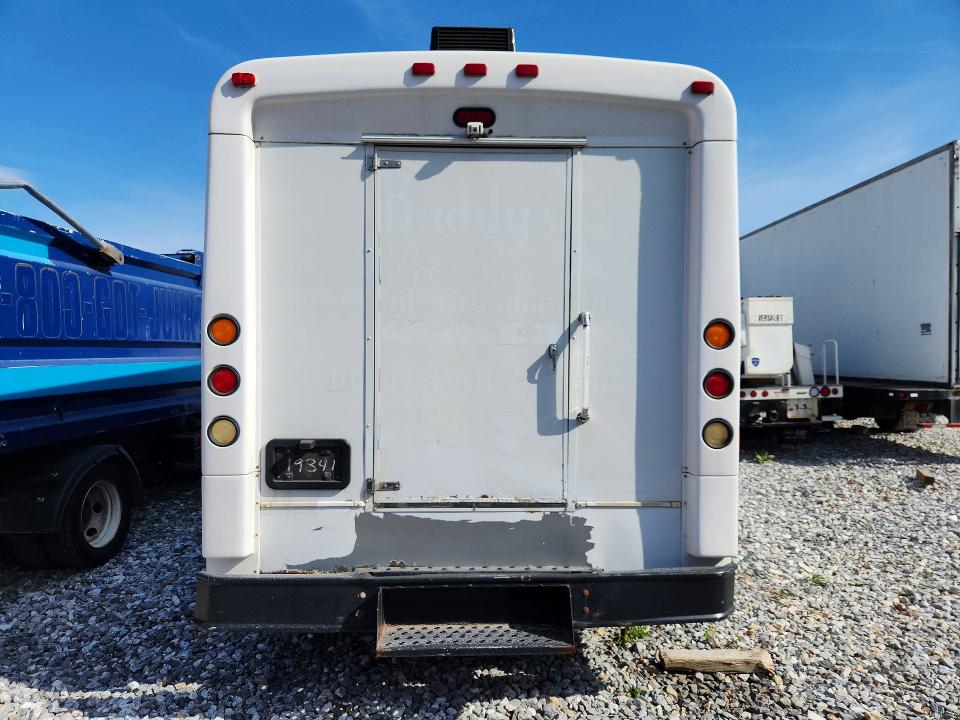 2016 Ford E-450 VIN 1FDXE4FS3GDC12468 COPART salvage auction — BIOHAZARD/CHEMICAL, Pa - Certificate Of Salvage, sold $1,600 on 2026-07-08 (photo 6)