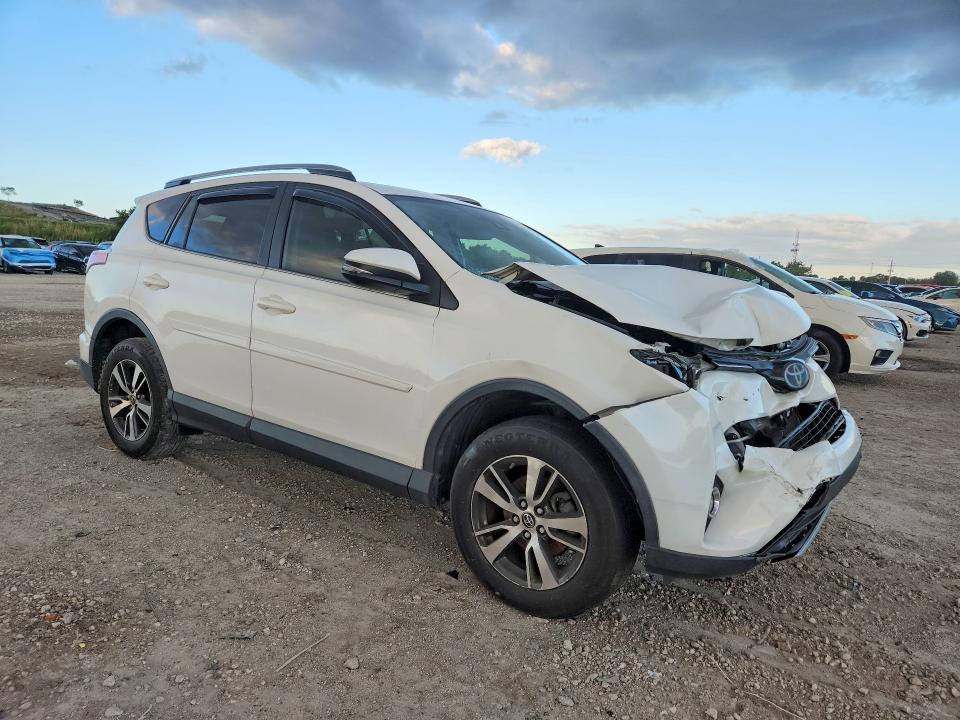 2017 Toyota Rav 4 VIN JTMWFREV8HD102362 COPART salvage auction — FRONT END, Salvage Title, sold $4,850 on 2026-07-14 (photo 4)