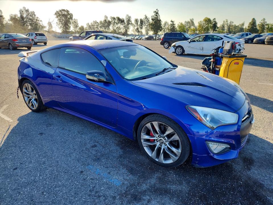 2013 Hyundai Genesis VIN KMHHU6KJ8DU105802 COPART salvage auction — REAR END, Salvage Title, sold $150 on 2026-07-23 (photo 4)